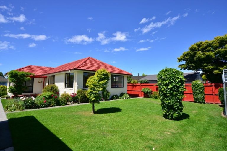 Photo of property in 20 Cardinal Drive, Hillmorton, Christchurch, 8025