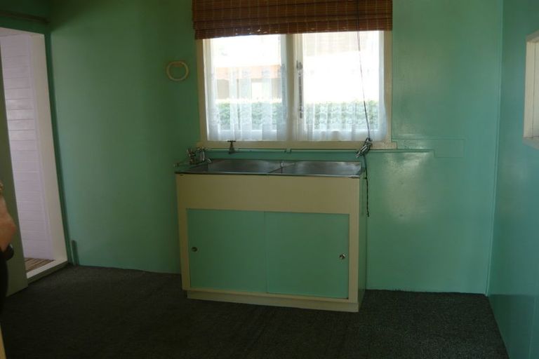 Photo of property in 67 Rhodes Street, Waimate, 7924