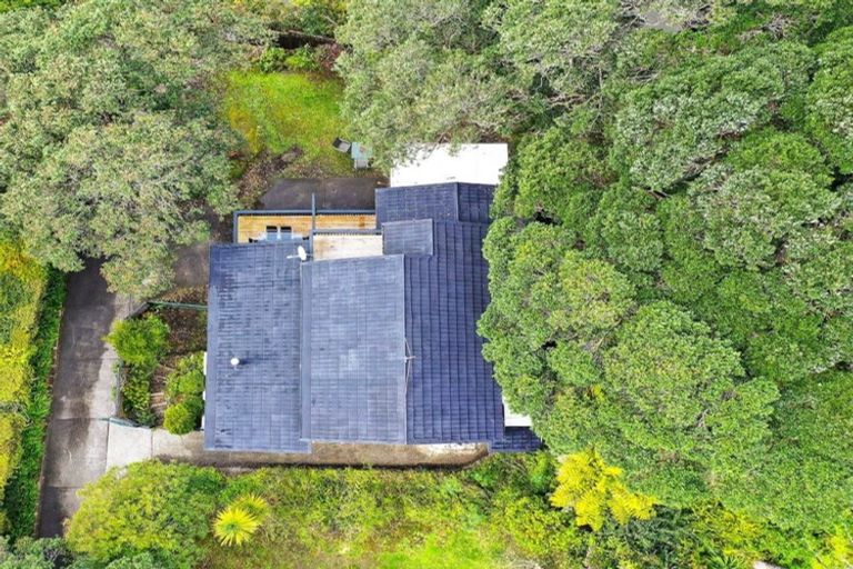 Photo of property in 31 Ocean View Road, Hatfields Beach, Orewa, 0931