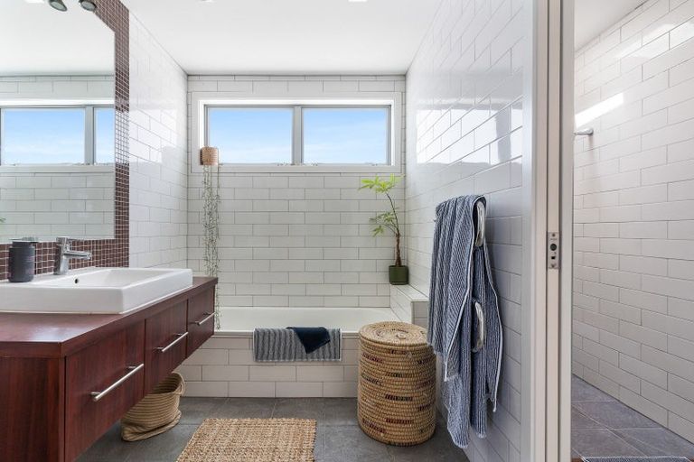 Photo of property in 116b Exeter Road, Whangamata, 3620