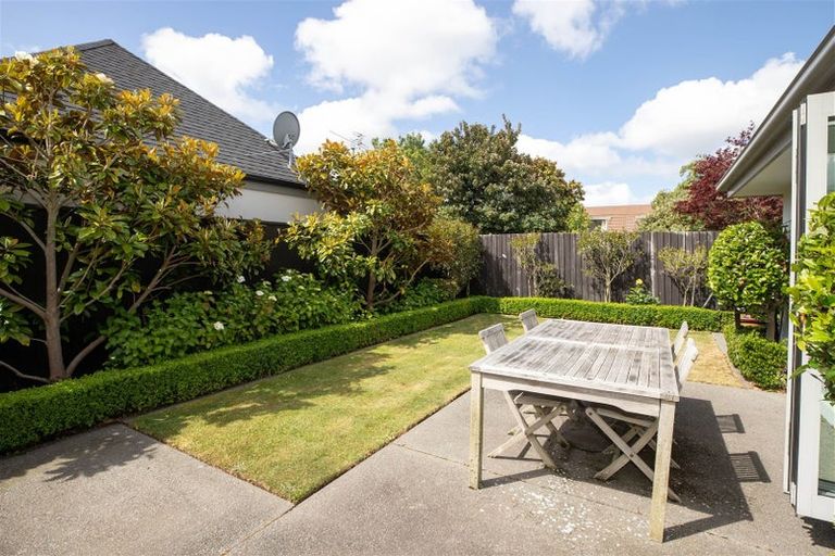Photo of property in 70a Jeffreys Road, Fendalton, Christchurch, 8052