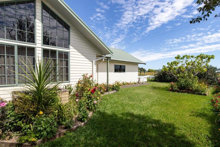 Photo of property in 27 Raratuna Street, Turua, 3574