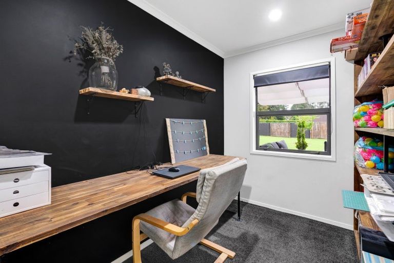 Photo of property in 34 Mercade Close, Stratford, 4332