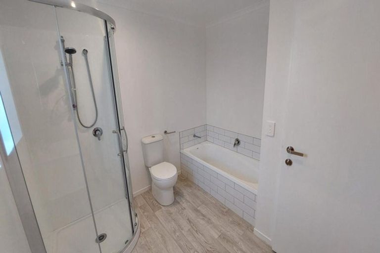 Photo of property in 43 Crossley Avenue, Woodend, 7610