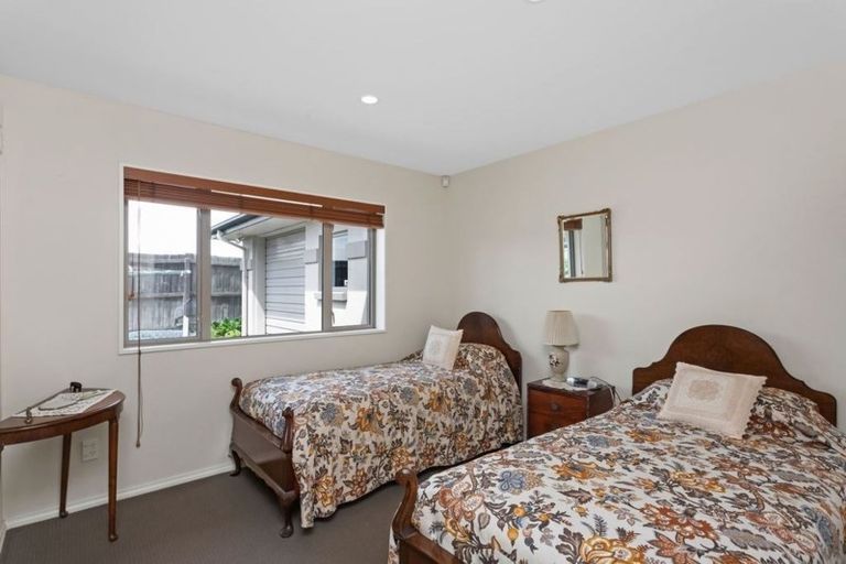 Photo of property in 14 Haddon Lane, Harewood, Christchurch, 8051