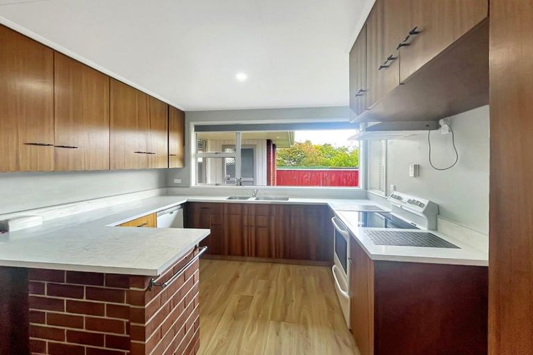 Photo of property in 15 College Street, Awapuni, Palmerston North, 4412