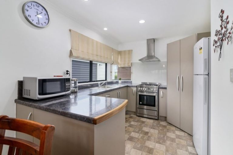 Photo of property in 31 Basley Road, Owhata, Rotorua, 3010