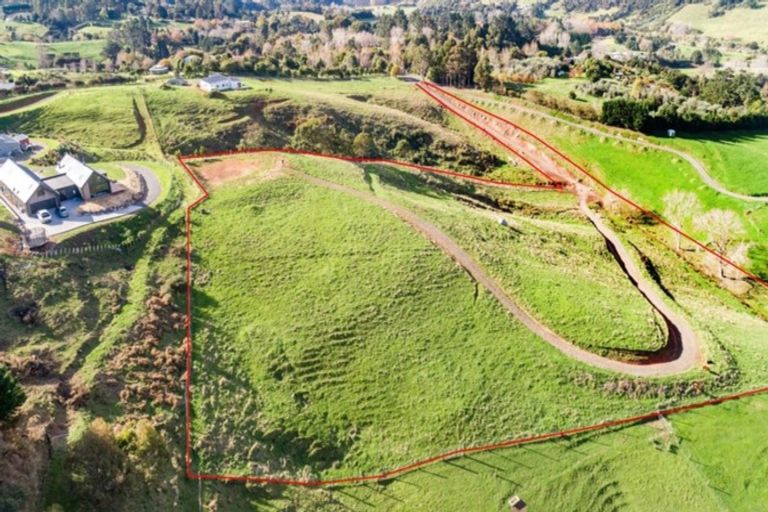 Photo of property in 78 Packtrack Road, Thames, 3577