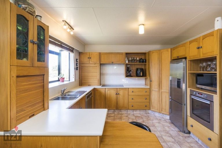 Photo of property in 32 Shelton Place, Feilding, 4702