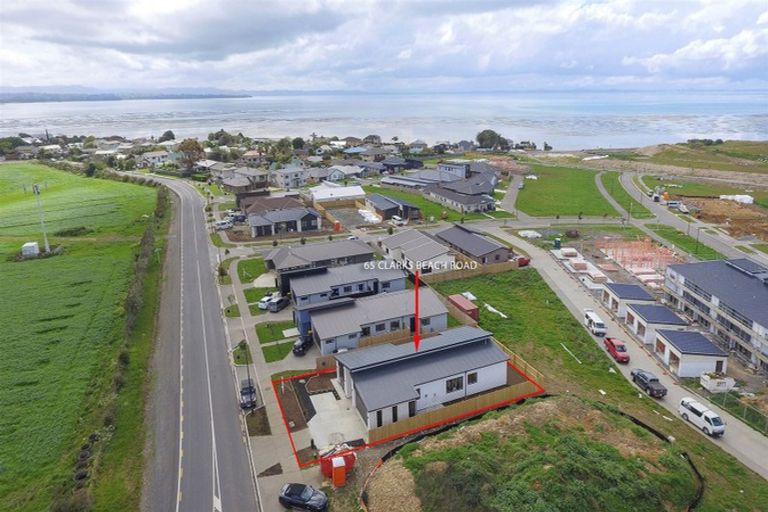 Photo of property in 65 Clarks Beach Road, Clarks Beach, 2122