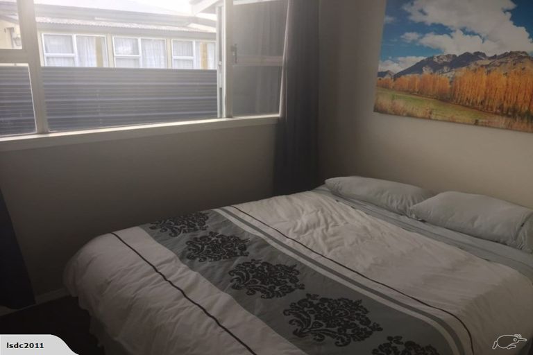 Photo of property in 18 Jollie Road, Twizel, 7901