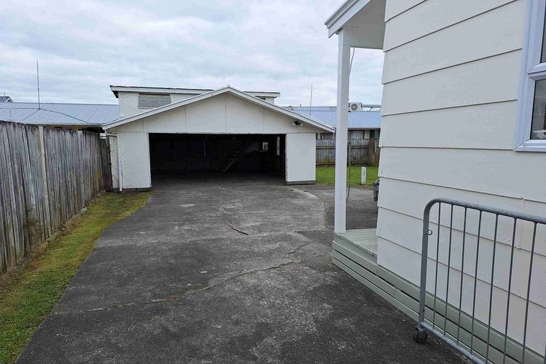 Photo of property in 217 Ferguson Street, Palmerston North, 4410