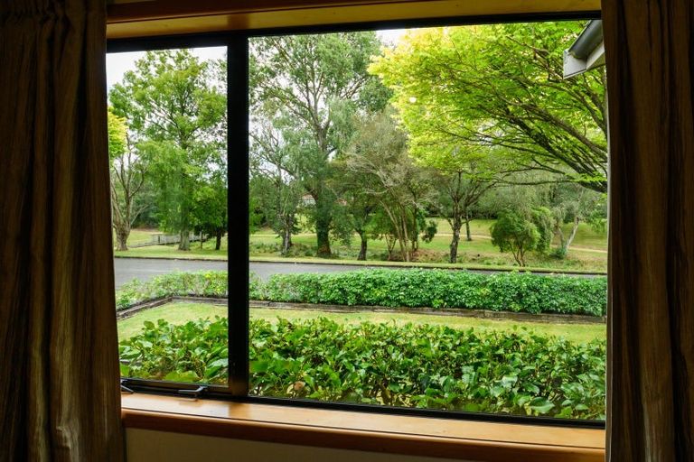 Photo of property in 9 Awatea Terrace, Hokowhitu, Palmerston North, 4410