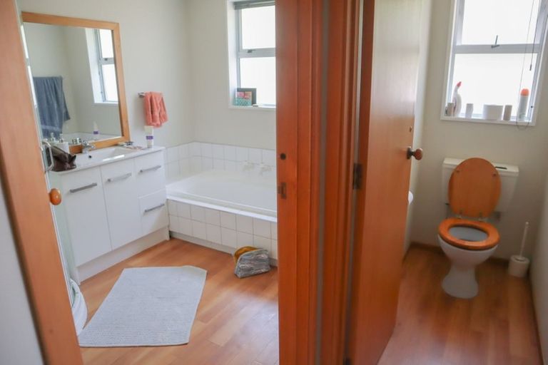 Photo of property in 2/148 Rose Street, Somerfield, Christchurch, 8024