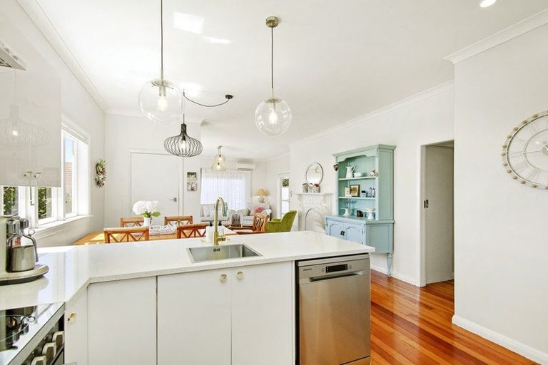 Photo of property in 3 Mako View, Titahi Bay, Porirua, 5022