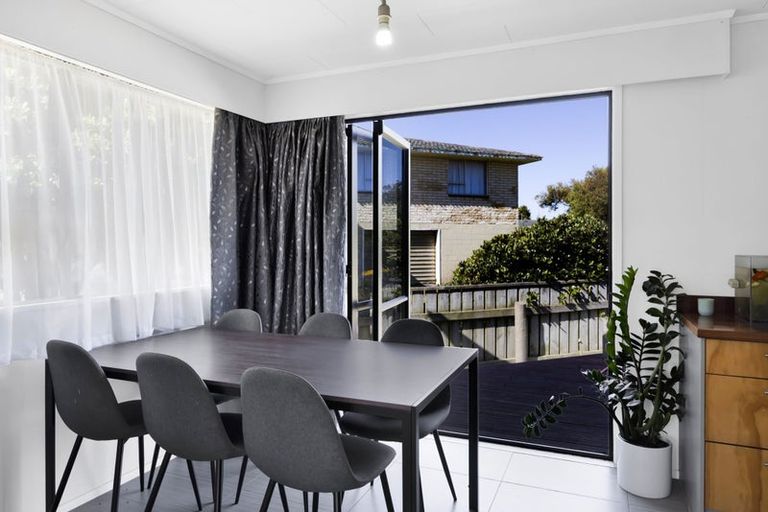 Photo of property in 15 Wilson Road, Opunake, 4616