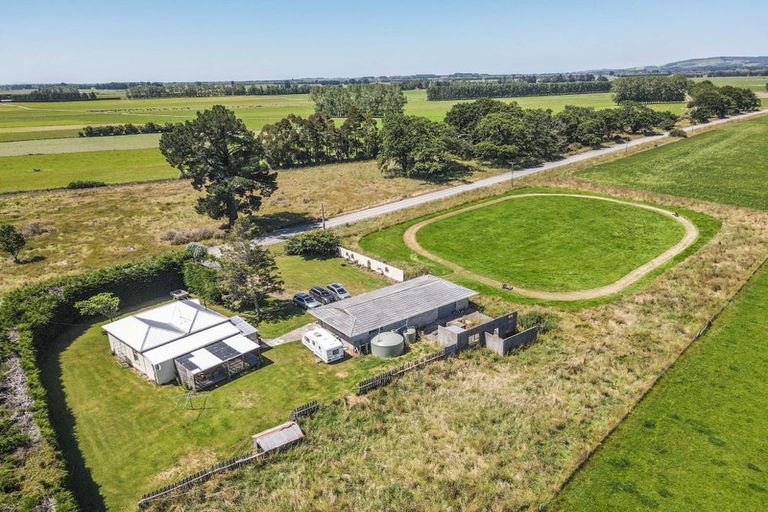Photo of property in 189 Waikouro Wairio Road, Waikoura, Otautau, 9682