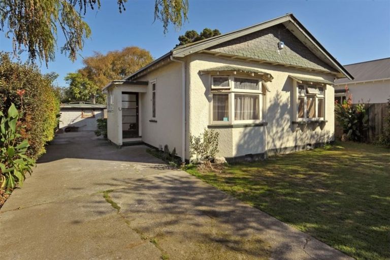 Photo of property in 110 Charles Street, Waltham, Christchurch, 8011