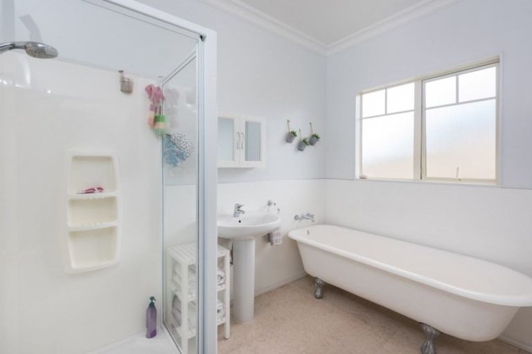 Photo of property in 18 Ashwood Drive, Witherlea, Blenheim, 7201