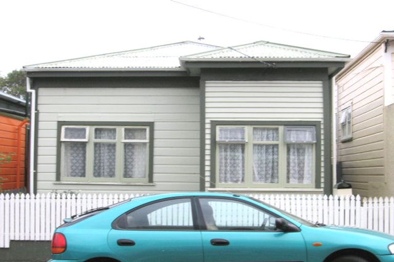 Photo of property in 17 Horner Street, Newtown, Wellington, 6021
