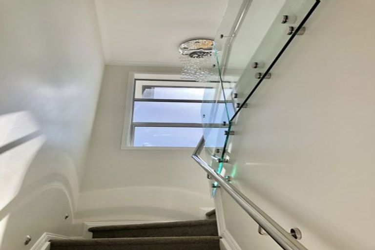 Photo of property in 11 Aklander Rise, Flat Bush, Auckland, 2019