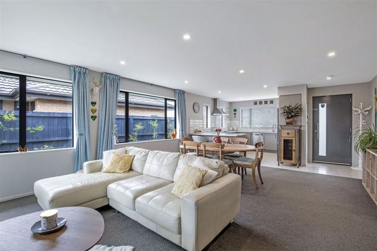 Photo of property in 8 Jasper Court, Rolleston, 7614