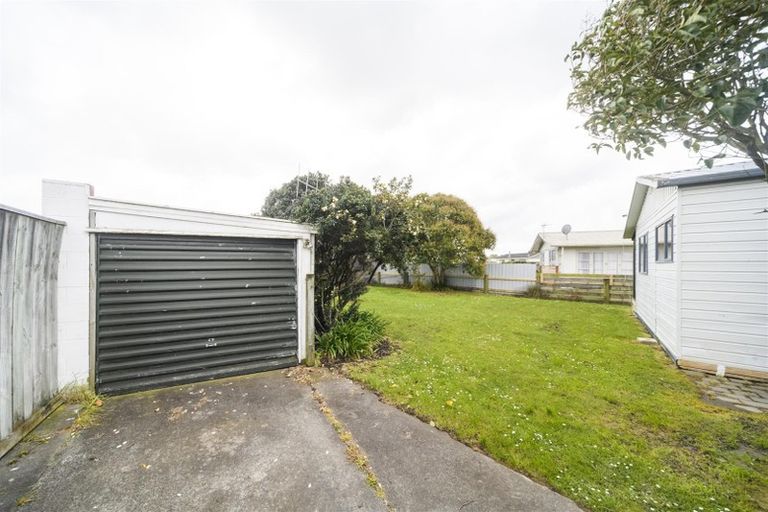 Photo of property in 6 Purnell Place, Marton, 4710