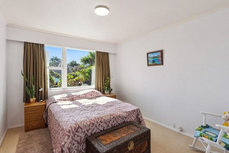 Photo of property in 2 Anthony Grove, Paraparaumu Beach, Paraparaumu, 5032