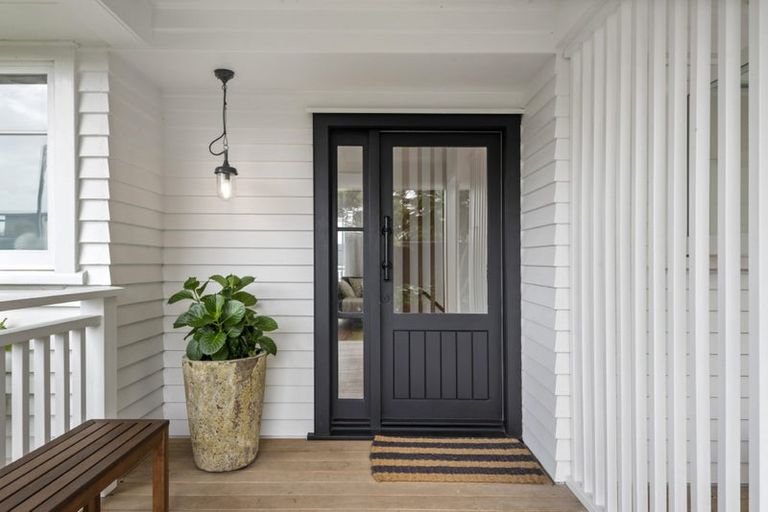 Photo of property in 18 Kitchener Road, Takapuna, Auckland, 0620