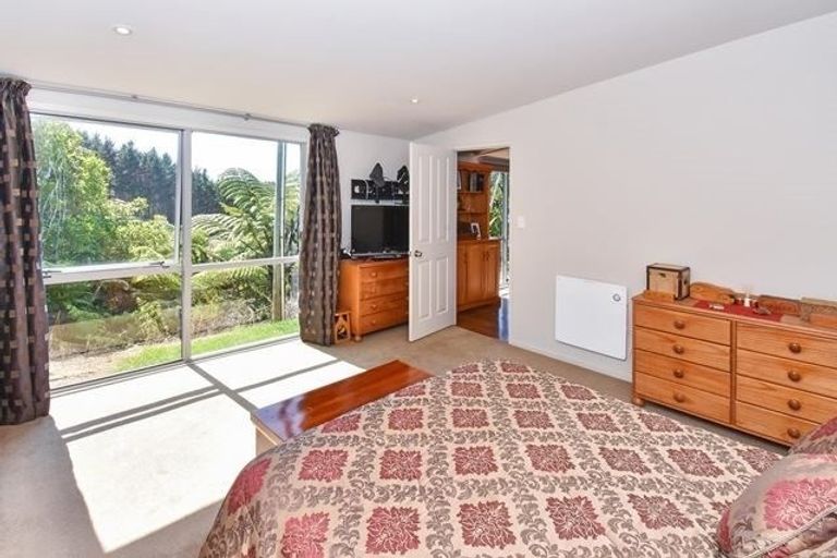 Photo of property in 525 Creightons Road, Ardmore, Papakura, 2582