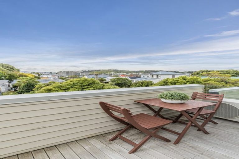 Photo of property in Altar Apartments, 69/120 Rintoul Street, Newtown, Wellington, 6021