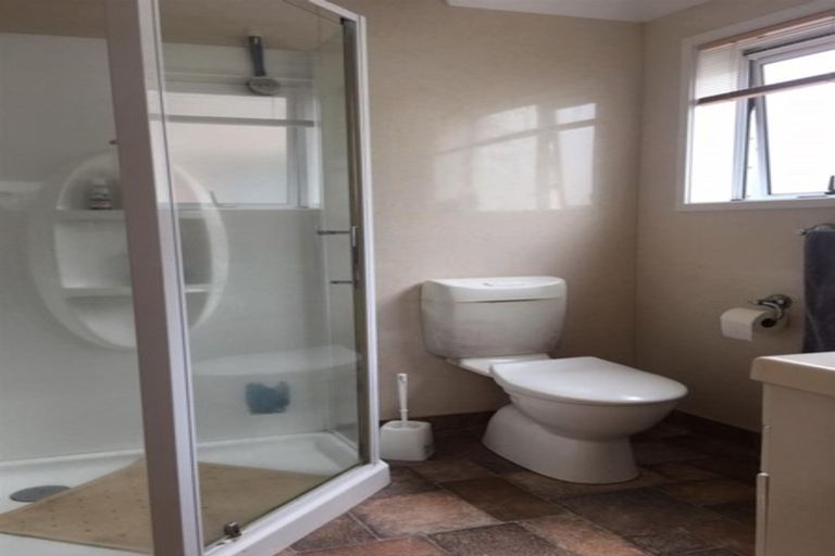 Photo of property in 29 Mills Street, Eltham, 4322