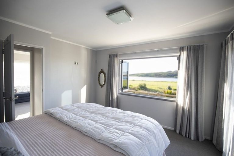 Photo of property in 3 Nihinihi Avenue, Raglan, 3225