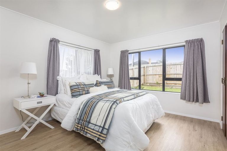 Photo of property in 1/16 Wood Street, Papakura, 2110