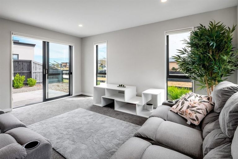 Photo of property in 5 Upham Lane, Rolleston, 7615