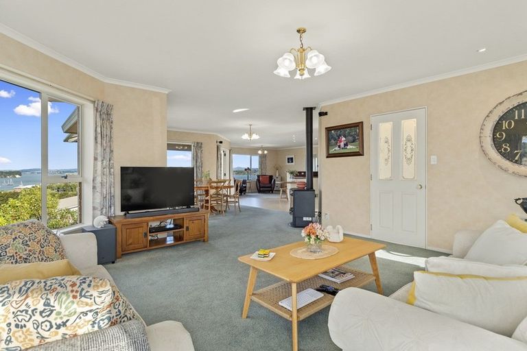 Photo of property in 53 Hamurana Road, Omokoroa, 3114