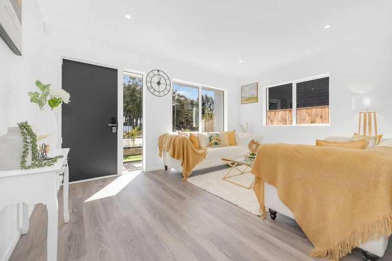 Photo of property in 213a Murphys Road, Flat Bush, Auckland, 2019
