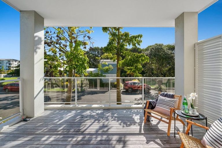 Photo of property in 2 Parkside Drive, Orewa, 0931