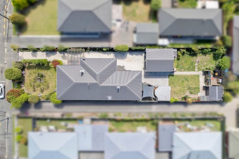 Photo of property in 33 Brynley Street, Hornby, Christchurch, 8042