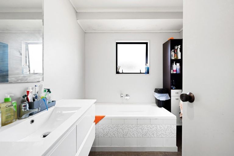 Photo of property in 3 Ensign Place, Flagstaff, Hamilton, 3210