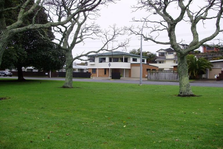 Photo of property in 32 Vale Street, Otumoetai, Tauranga, 3110