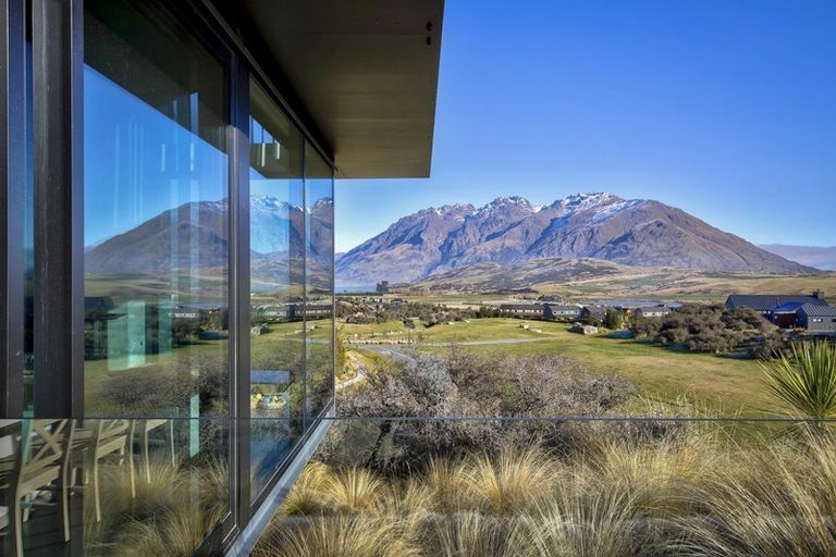 Photo of property in 52 Orford Drive, Jacks Point, Queenstown, 9371