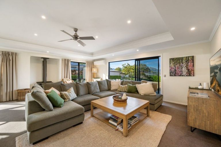 Photo of property in 11 Mcfarlane Terrace, Wanaka, 9305