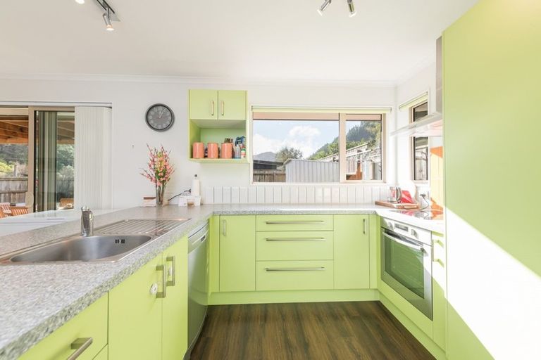 Photo of property in 4 Hockey Place, The Brook, Nelson, 7010