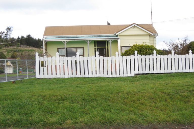 Photo of property in 144 Eddystone Street, Kaitangata, 9210