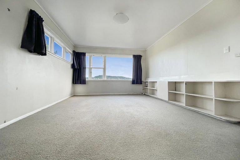 Photo of property in 37a Pembroke Road, Northland, Wellington, 6012