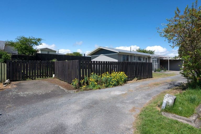 Photo of property in 31 Tania Crescent, Western Heights, Rotorua, 3015
