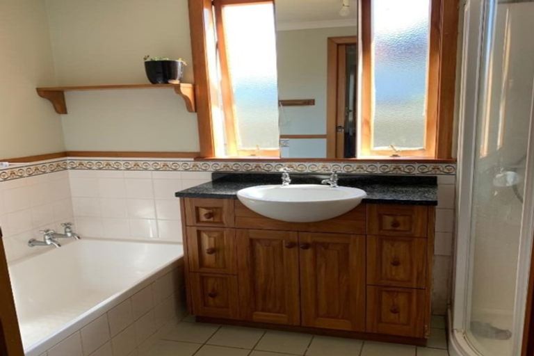 Photo of property in 63 Wyndrum Avenue, Waterloo, Lower Hutt, 5011