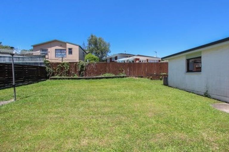 Photo of property in 22 Knightsbridge Place, Dinsdale, Hamilton, 3204