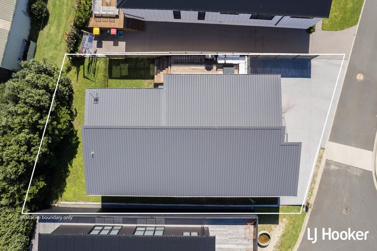 Photo of property in 23 Sandy Place, Waihi Beach, 3611